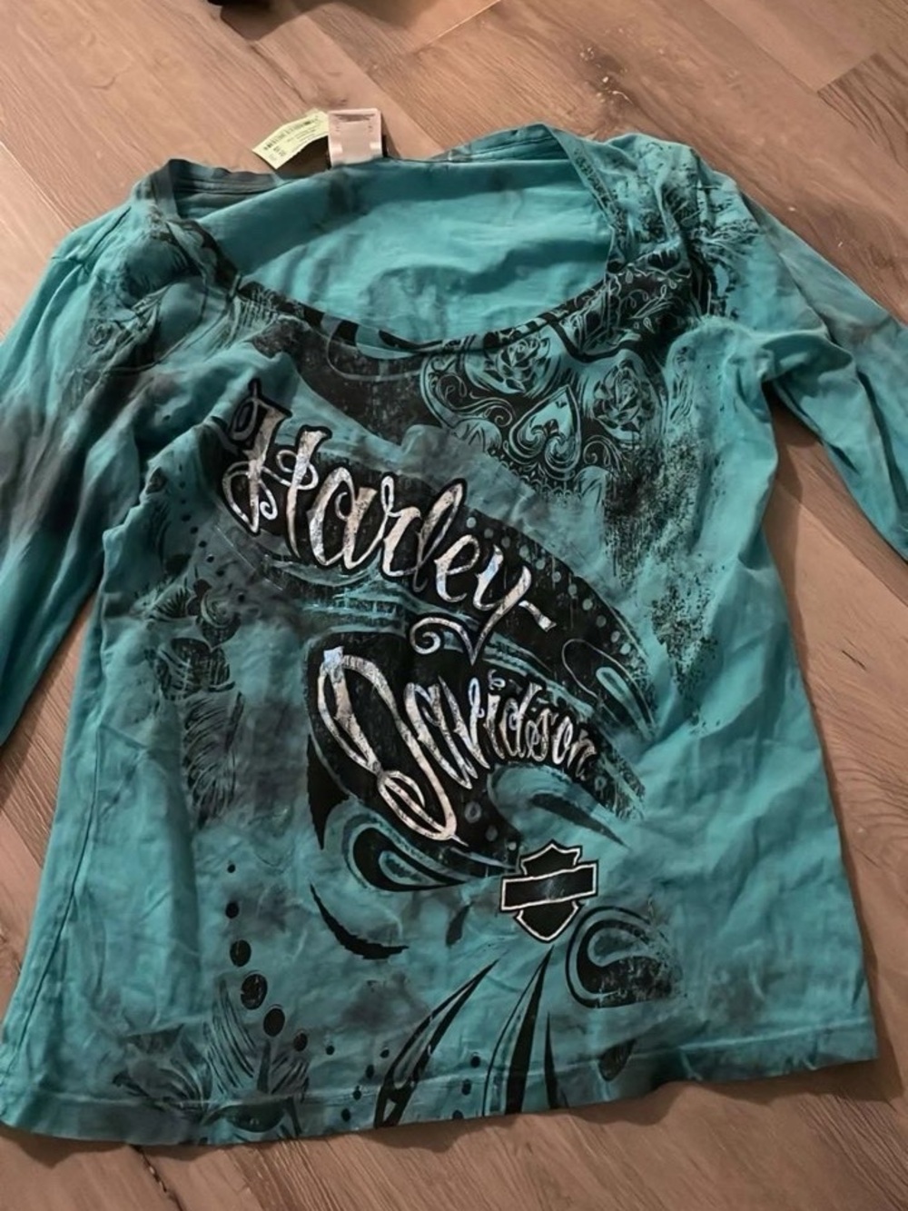 Harley-Davidson Teal Long Sleeve Graphic Scoop Neck Top
